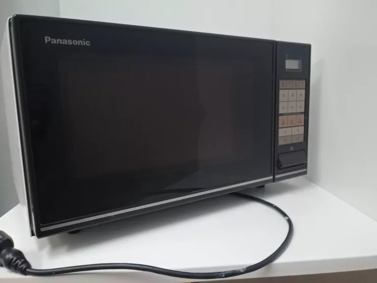 KUCHENKA MIKROFALOWA PANASONIC