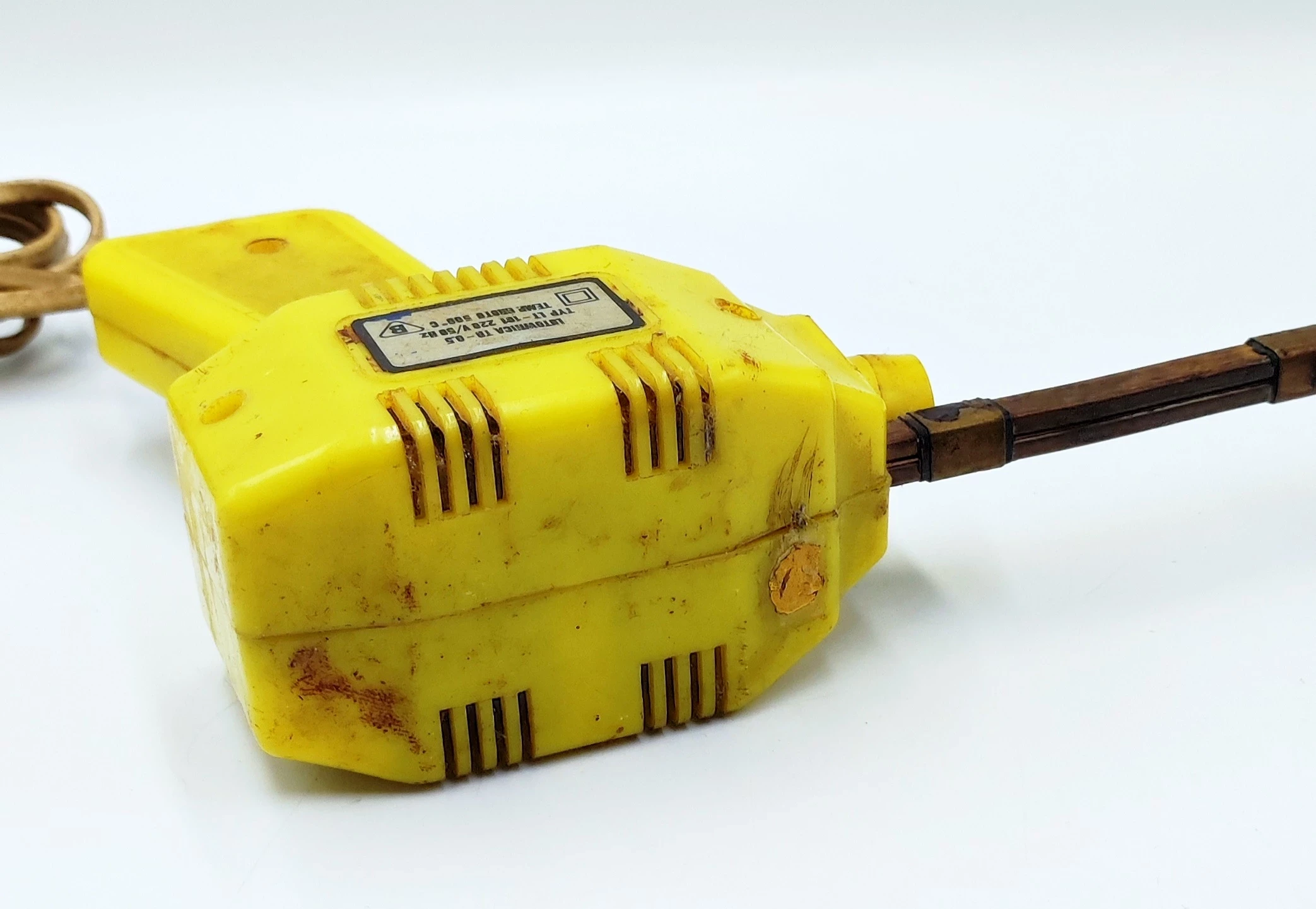 lutownica-prl-typ-lt-101-powstancow-slaskich-122-wroclaw