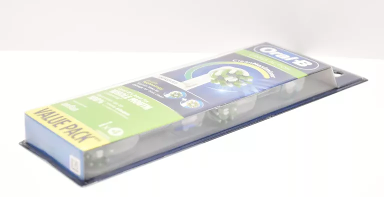 KOŃCÓWKI ORAL-B CROSS ACTION 4SZT