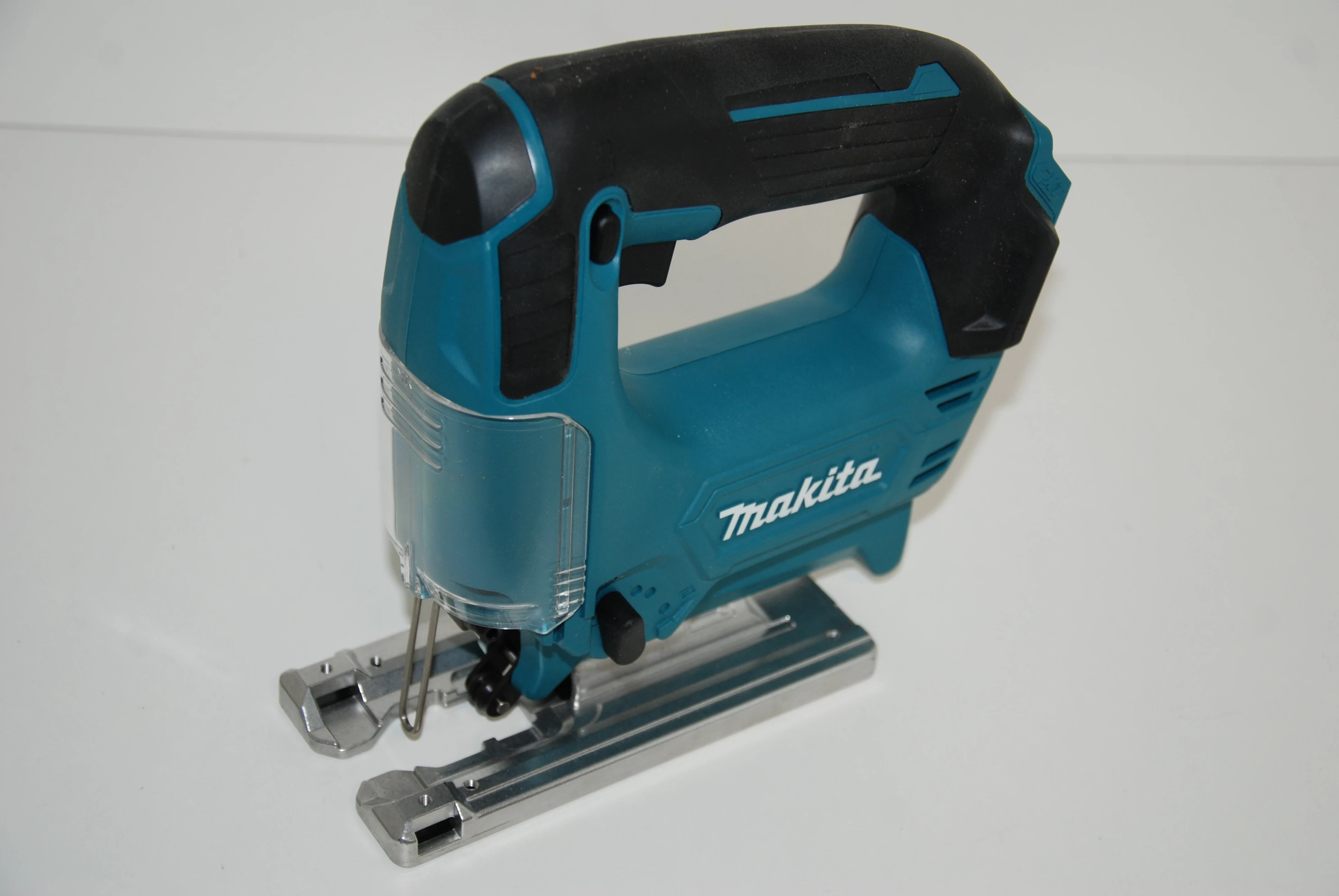 wyrzynarka-akumulatorowa-makita-jv101dz-ean-gtin-088381818575