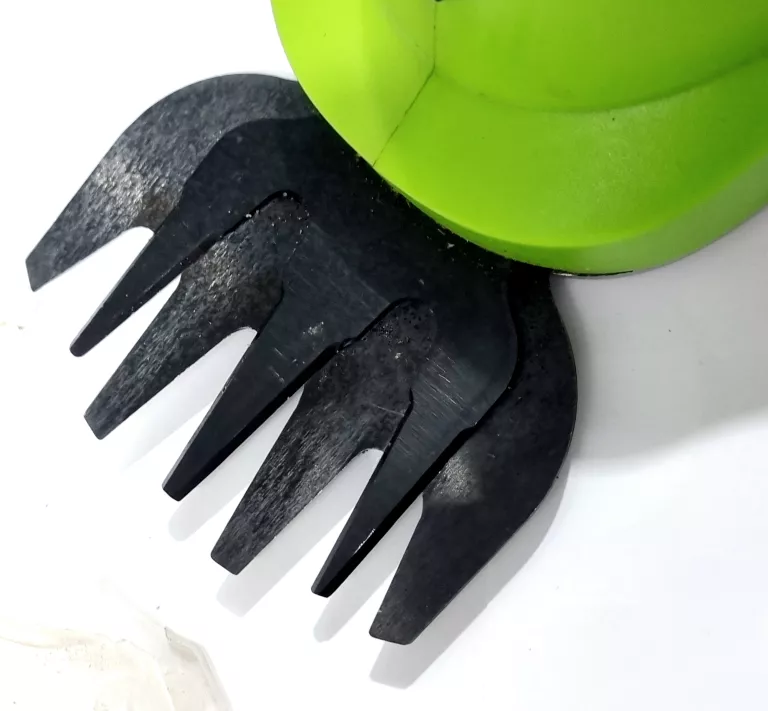 PODKASZARKA NOŻYCE DO ŻYWOPŁOTU 2W1 AKU GARDENIC GTS0124-22