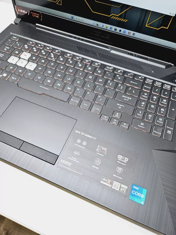 LAPTOP ASUS TUF GAMNG F17 17,3 " INTEL CORE I5 16 GB / 512 GB + PARAGON