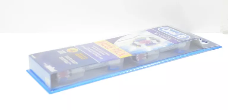 ORAL-B 3D WHITE 4SZT