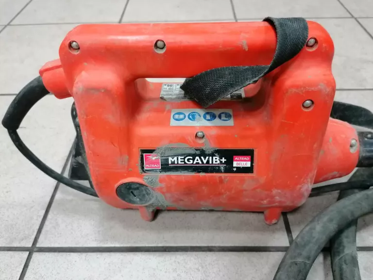 WIBRATOR DO BETONU ALTRAD MEGAVIB+