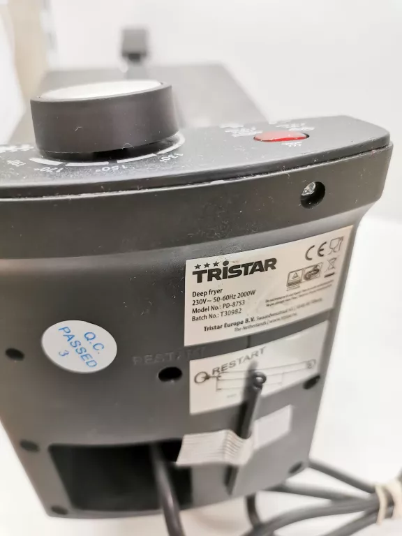 FRYTKOWNICA TRADYCYJNA TRISTAR PD-8753 2000 W 3 L