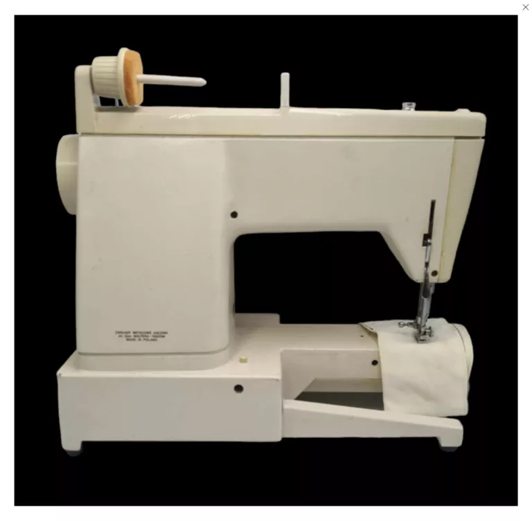 maszyna-do-szycia-lucznik-884-kod-producenta-884