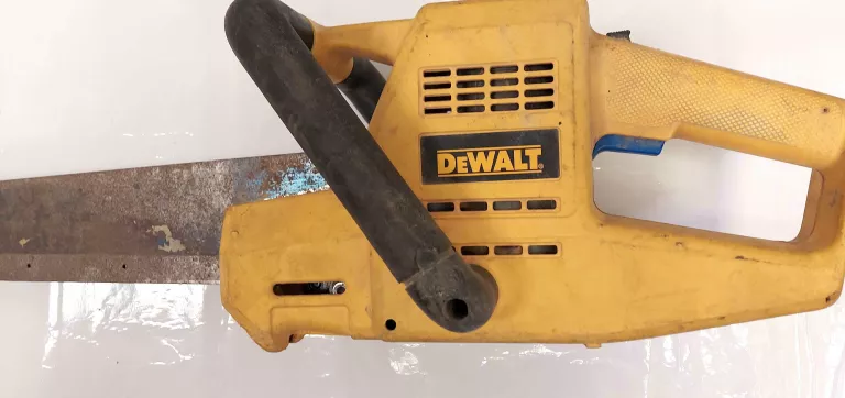 PILARKA ALLIGATOR DEWALT DW393
