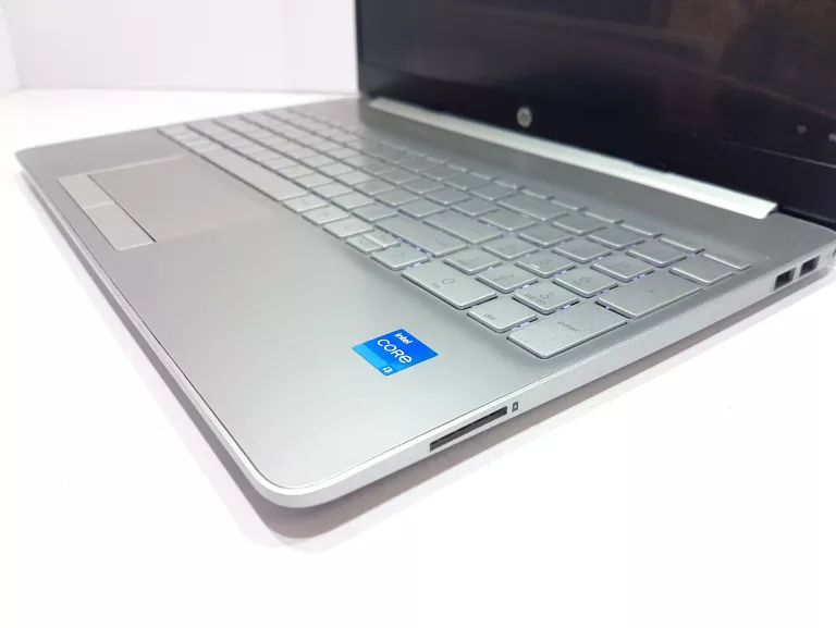 LAPTOP HP 15-DW3123NW 15.6" IPS I3-1115G4 8GB RAM 256GB SSD WINDOWS 11