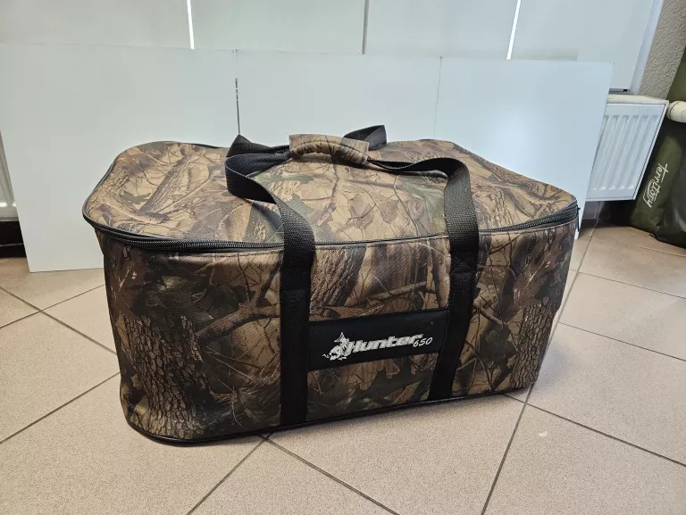ŁÓDKA ZANĘTOWA HUNTER 650 + POKROWIEC