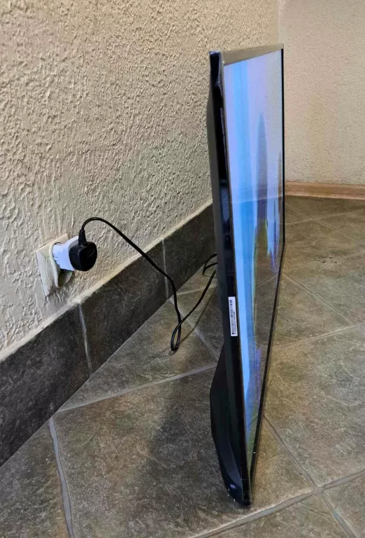 TELEWIZOR HISENSE H43B7100UK