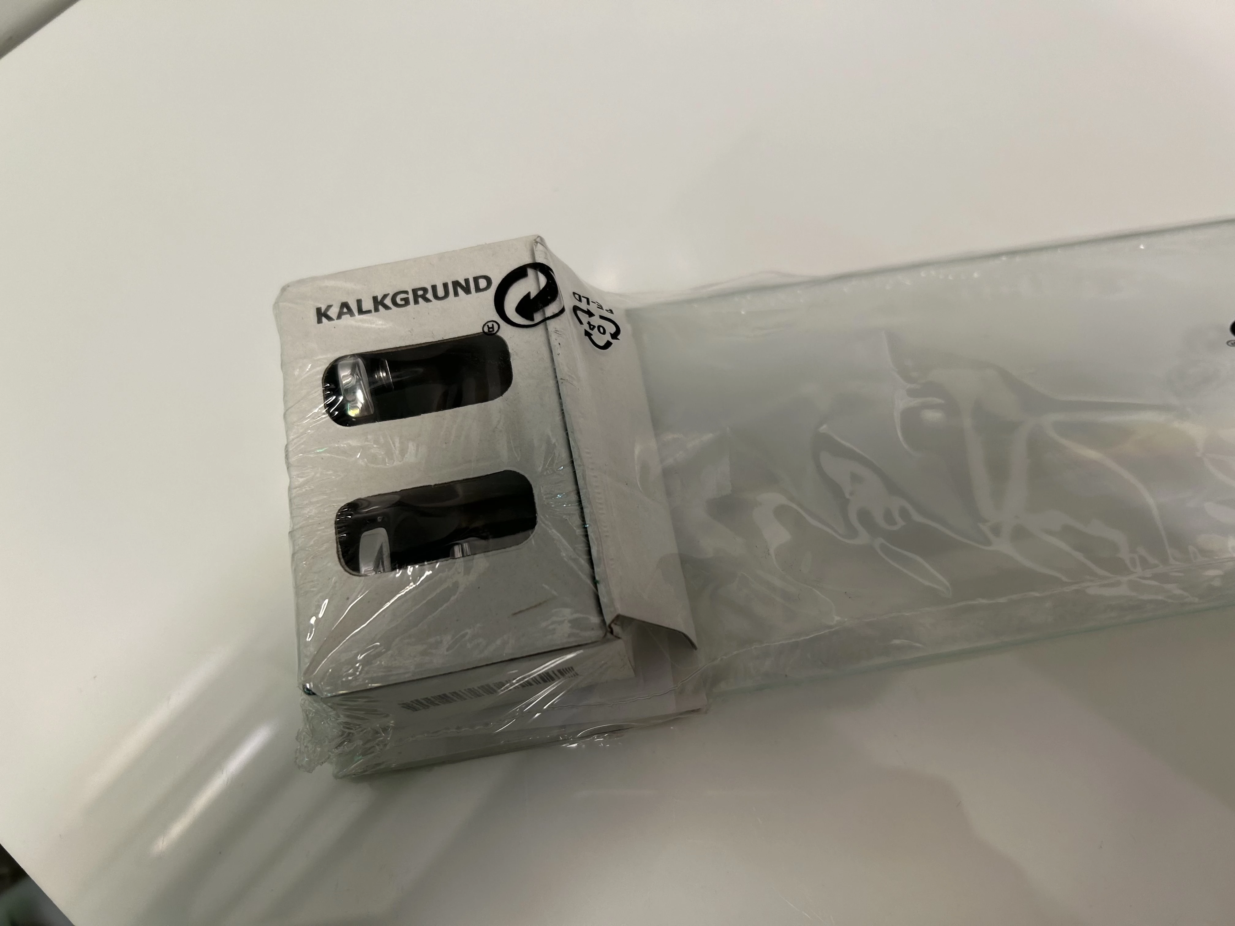 szklana-polka-pod-prysznic-kalkgrund-ikea-stan-uzywany