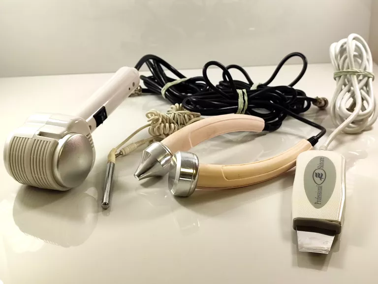 ACTIV AM609 URZĄDZENIE 4W1 MIKRODERMABRAZJA KAWITACJA PEELING ULTRADŹWIĘKI