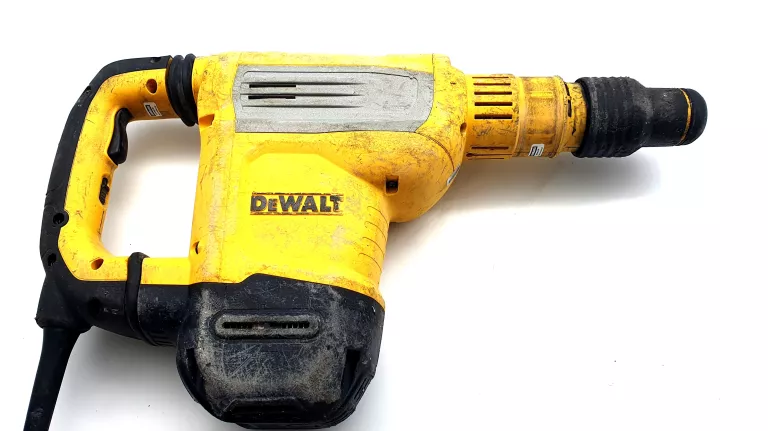 MŁOT UDAROWY DEWALT D25614-QS