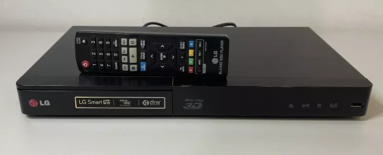 lg-bp440-odtwarzacz-blu-ray-3d-smart-tv-przemyslowa-1-wegrow