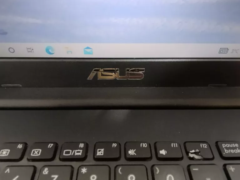 LAPTOP ASUS A555L I3 GEFORCE 820M OKAZJA!