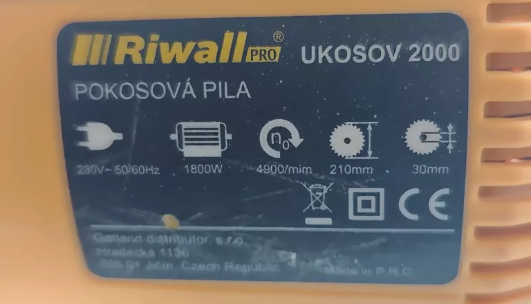 PIŁA UKOŚNICA RIWALL 2000 W 210 MM