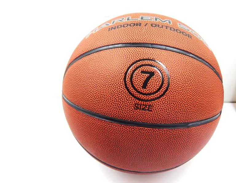 PIŁKA DO KOSZYKÓWKI PRO TOUCH HARLEM 500