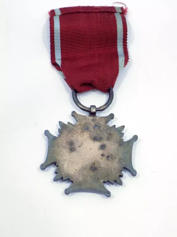 odznaczenie-srebrny-krzyz-zaslugi-prl-pudelko-kraj-polska