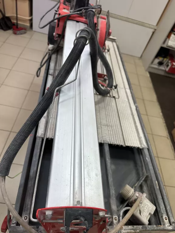 PRZECINARKA STOLIKOWA RUBI DC 250 - 1200