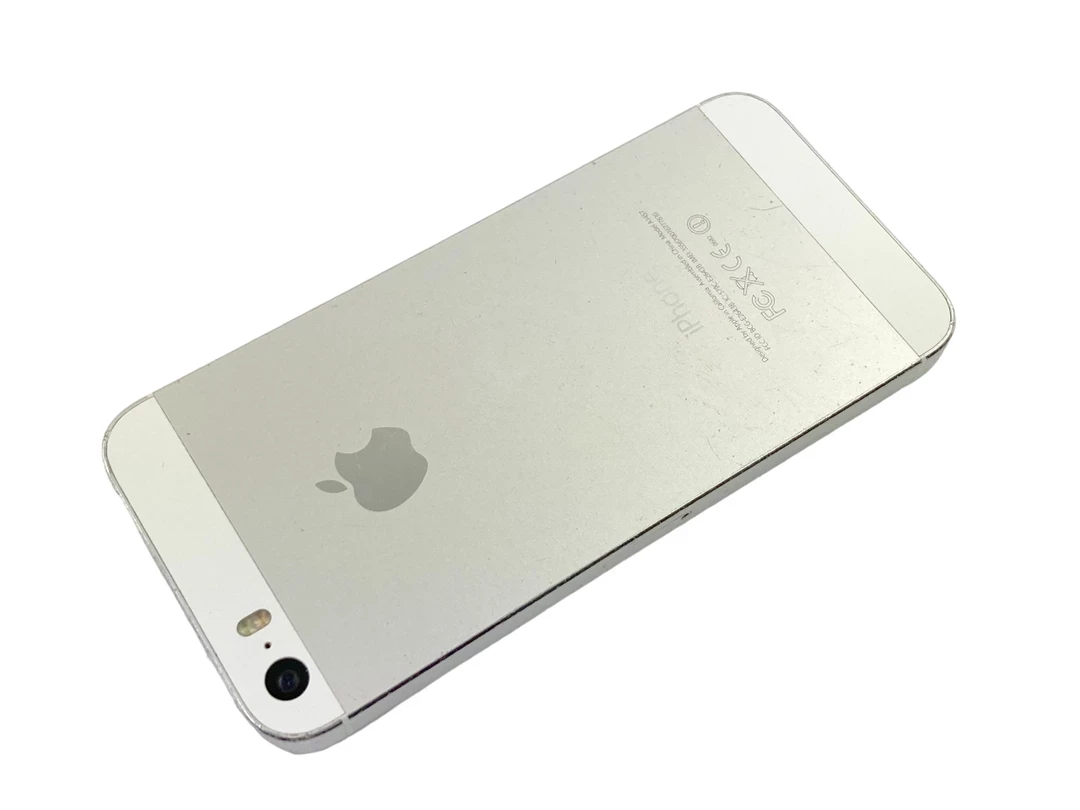 smartfon-apple-iphone-5s-1-gb-16-gb-bialy-pekniety-wbudowana-pamiec-16-gb