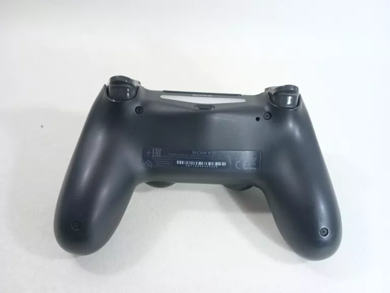 KONSOLA PS4 SLIM CUH-2216A