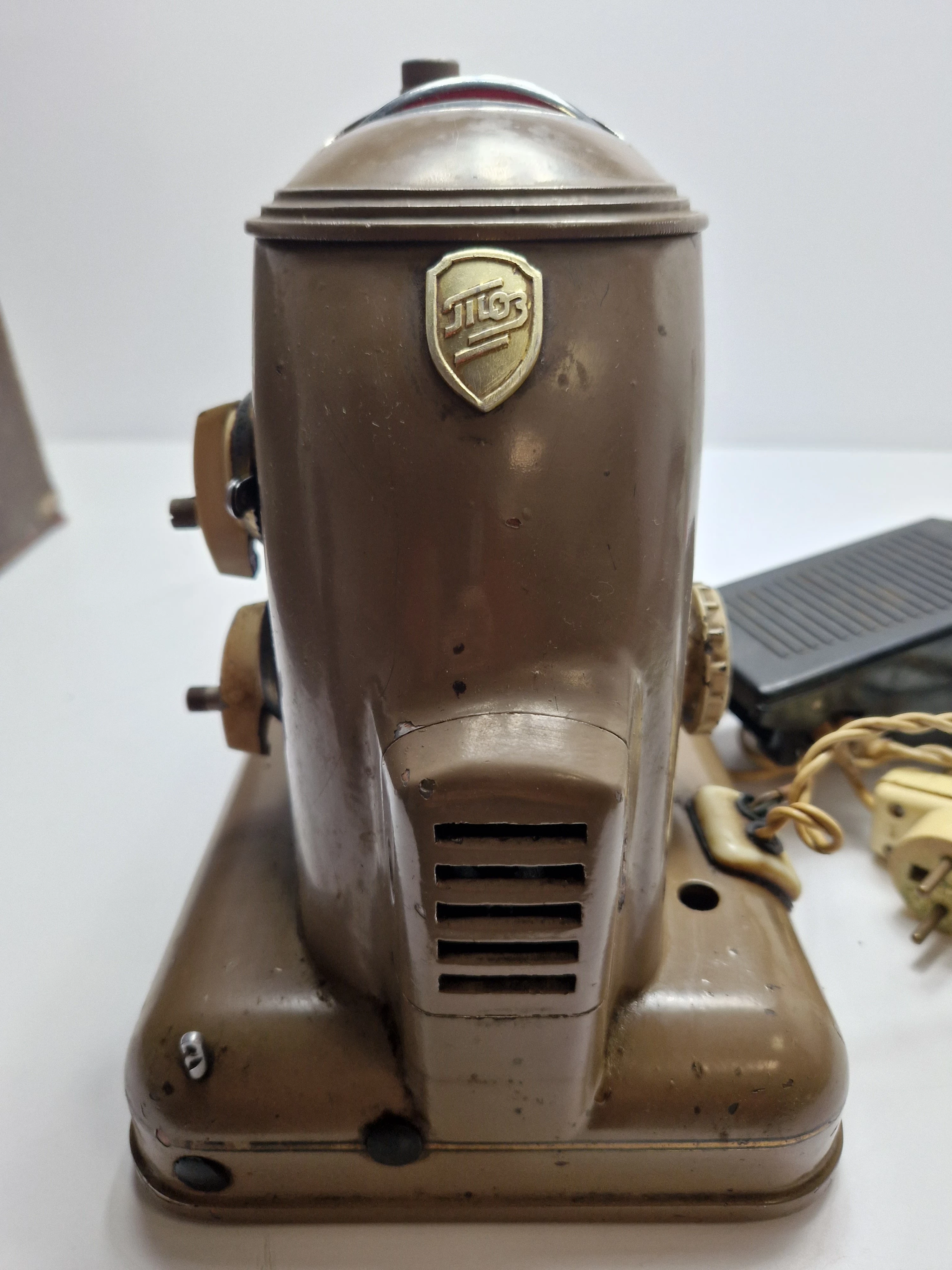 maszyna-do-szycia-tula-walizka-transportowa-marka-inna