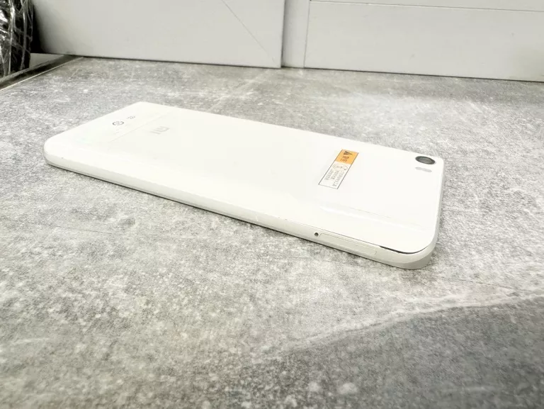 TELEFON XIAOMI MI5 3/64 GB