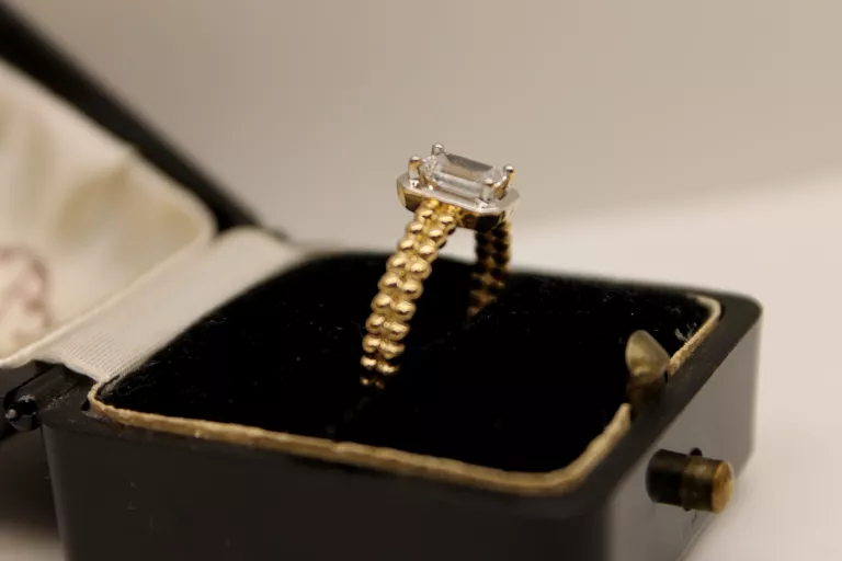 piekny-zloty-pierscionek-336g-585-r-16-material-15835-2