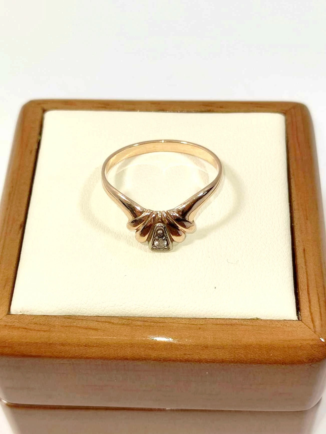 sliczny-zloty-pierscionek-227g-585-r20-material-15835-2