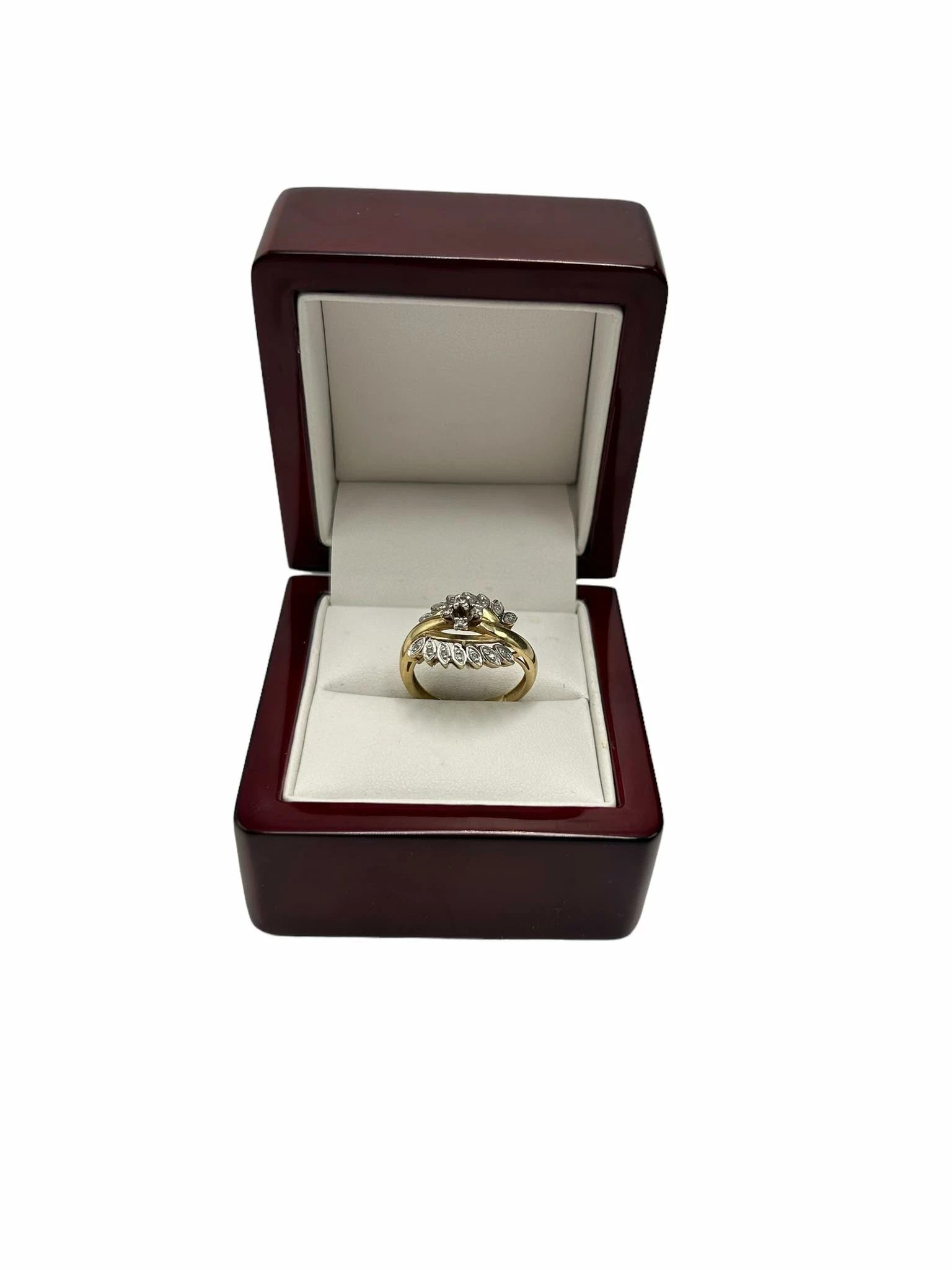 zloty-pierscionek-z-diamentami-02ct-457g-585-kolor-dominujacy-205826-225106