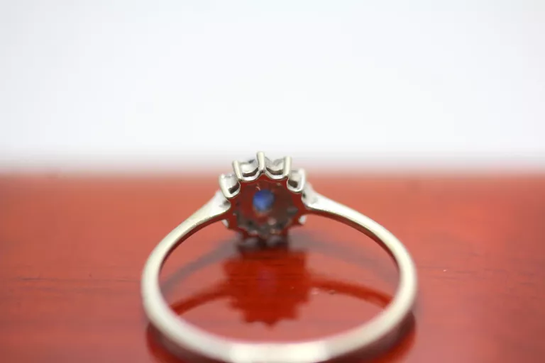 zloty-pierscionek-1x-szafir-025g-12x-brylant-006ct-585-12g-r11-rozmiarsrednica-wew-mm-372-11