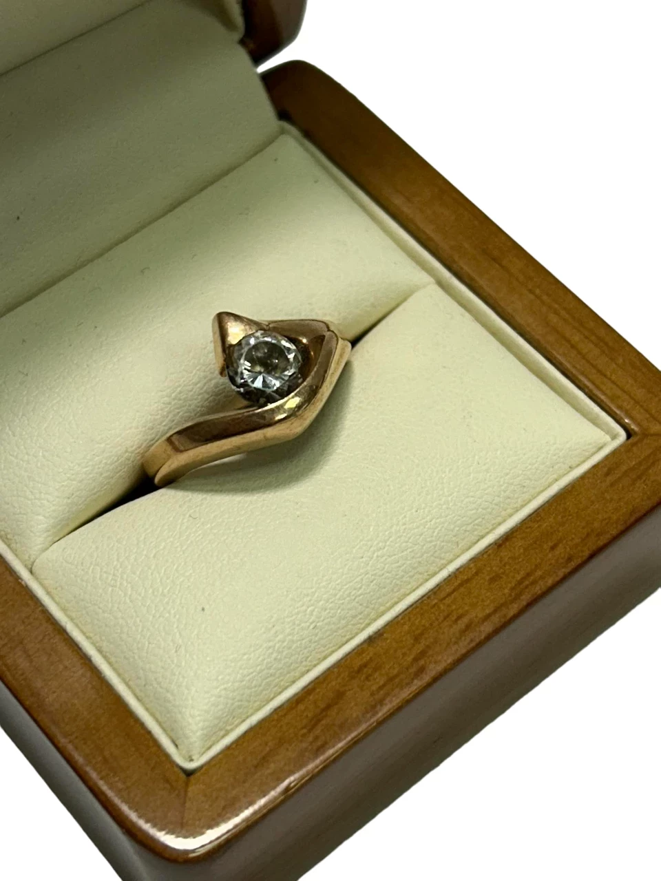 zloty-pierscionek-z-cyrkonia-453g585r14-rodzaj-2205-2