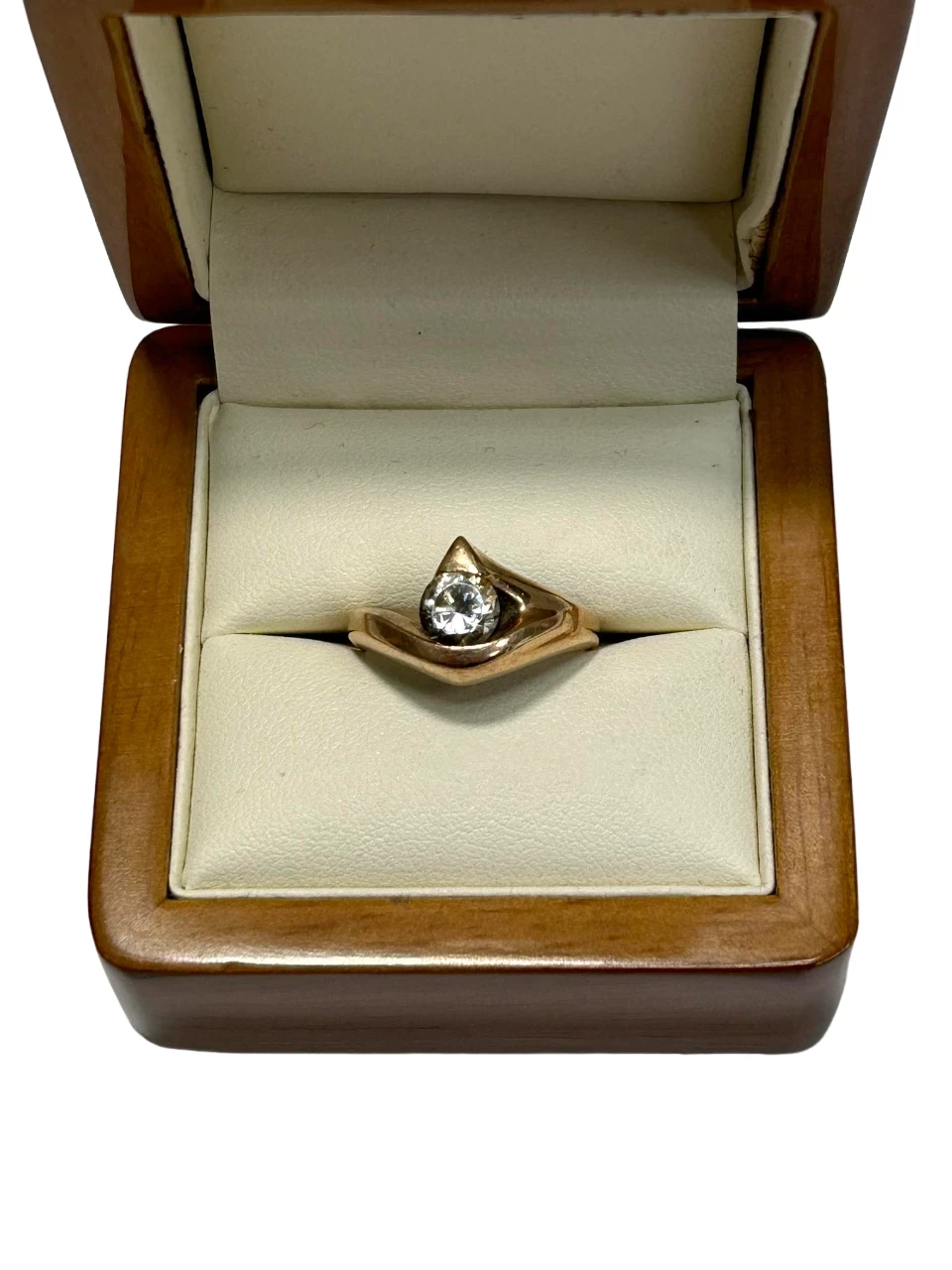 zloty-pierscionek-z-cyrkonia-453g585r14-stan-11323-2