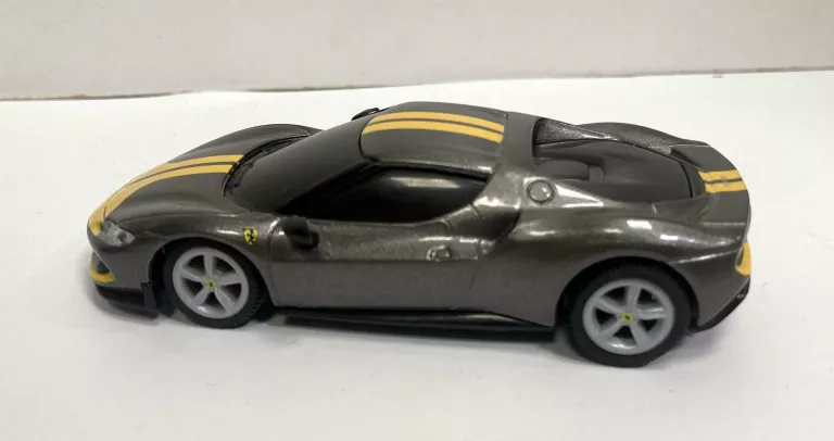 AUTKO ZDALNIE STEREOWANE FERRARI 298 GTB BBURAGO