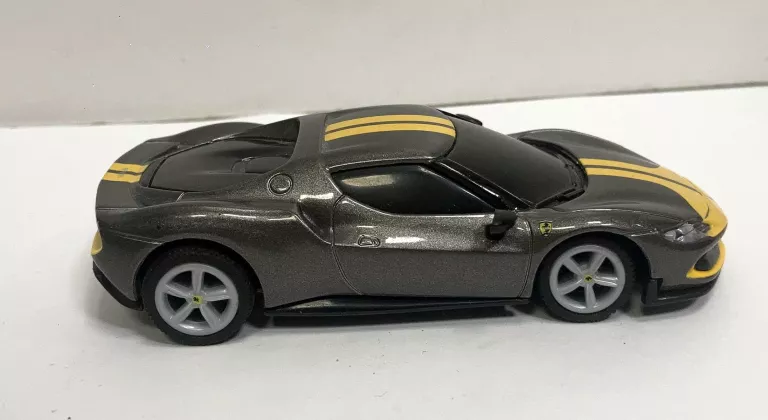 AUTKO ZDALNIE STEREOWANE FERRARI 298 GTB BBURAGO