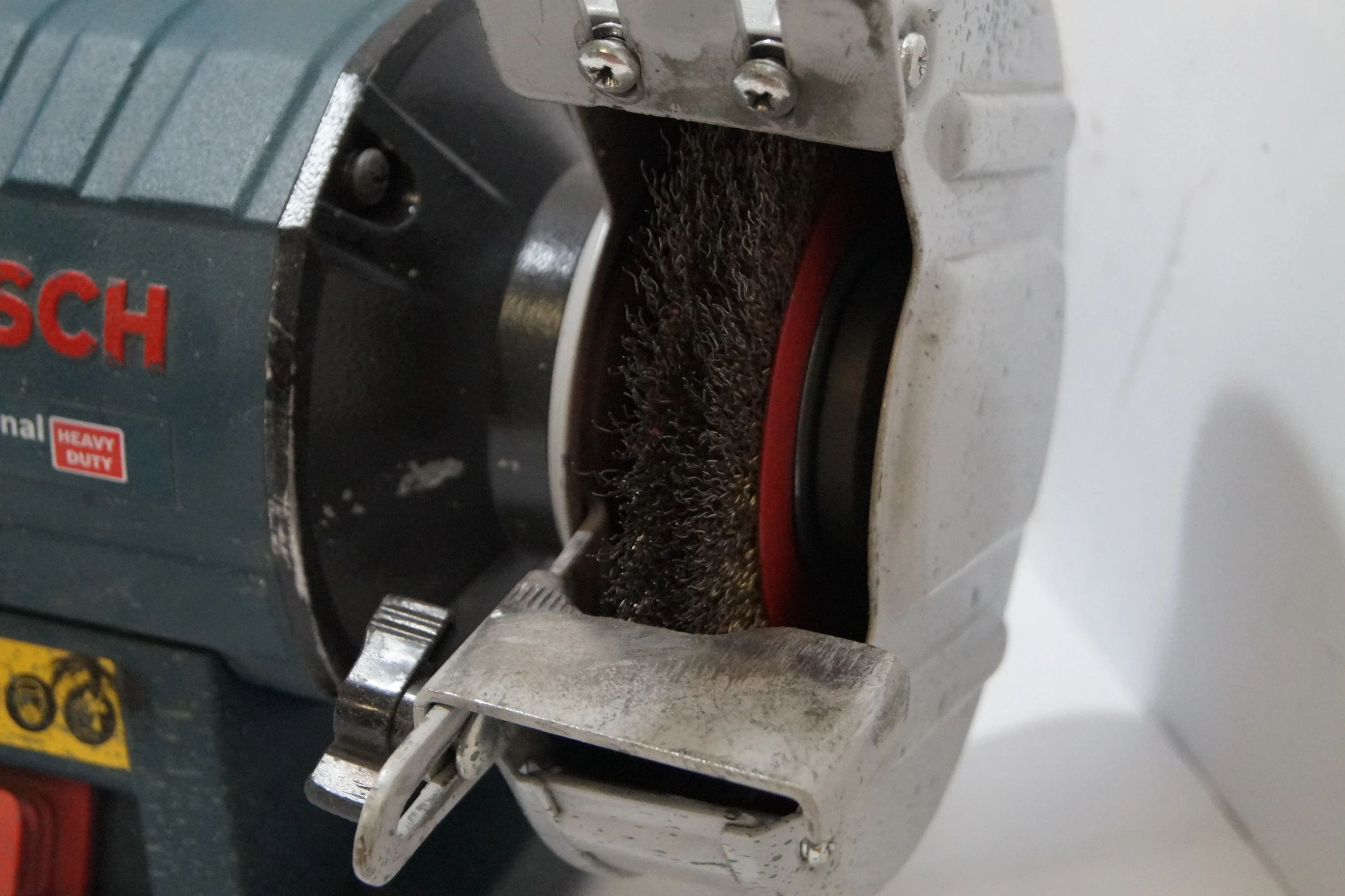 szlifierka-stolowa-bosch-gbg-35-15-ean-gtin-3165140893350