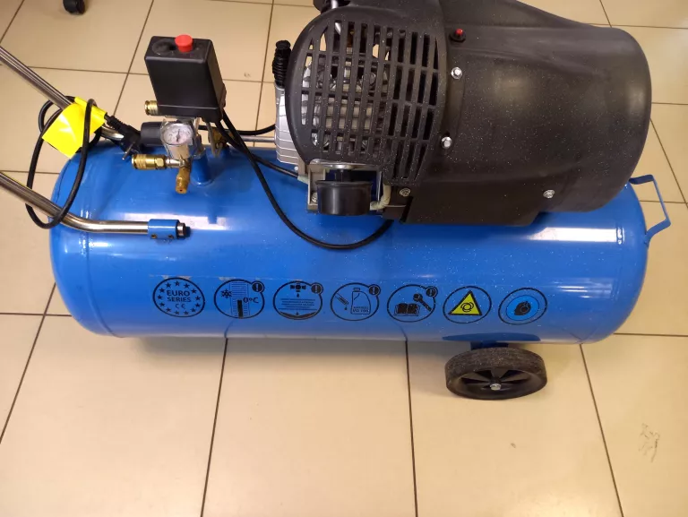KOMPRESOR OLEJOWY AIRPRESS 100L