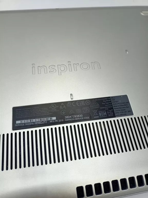 laptop-dell-inspiron-5580-p85-przekatna-ekranu-1560