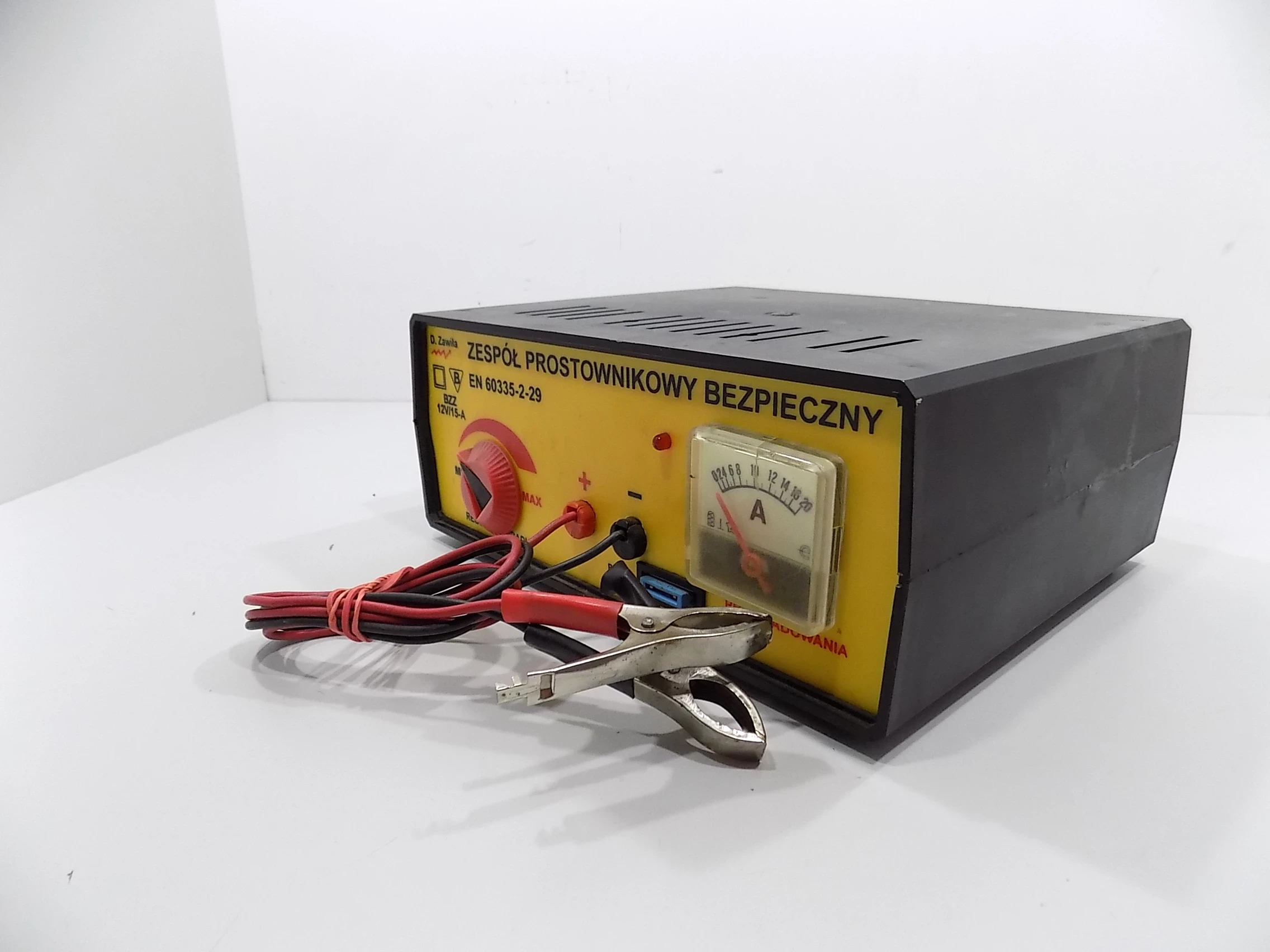 zespol-prostownikowy-prostownik-en-60335-2-29-12v-15a-stan-uzywany