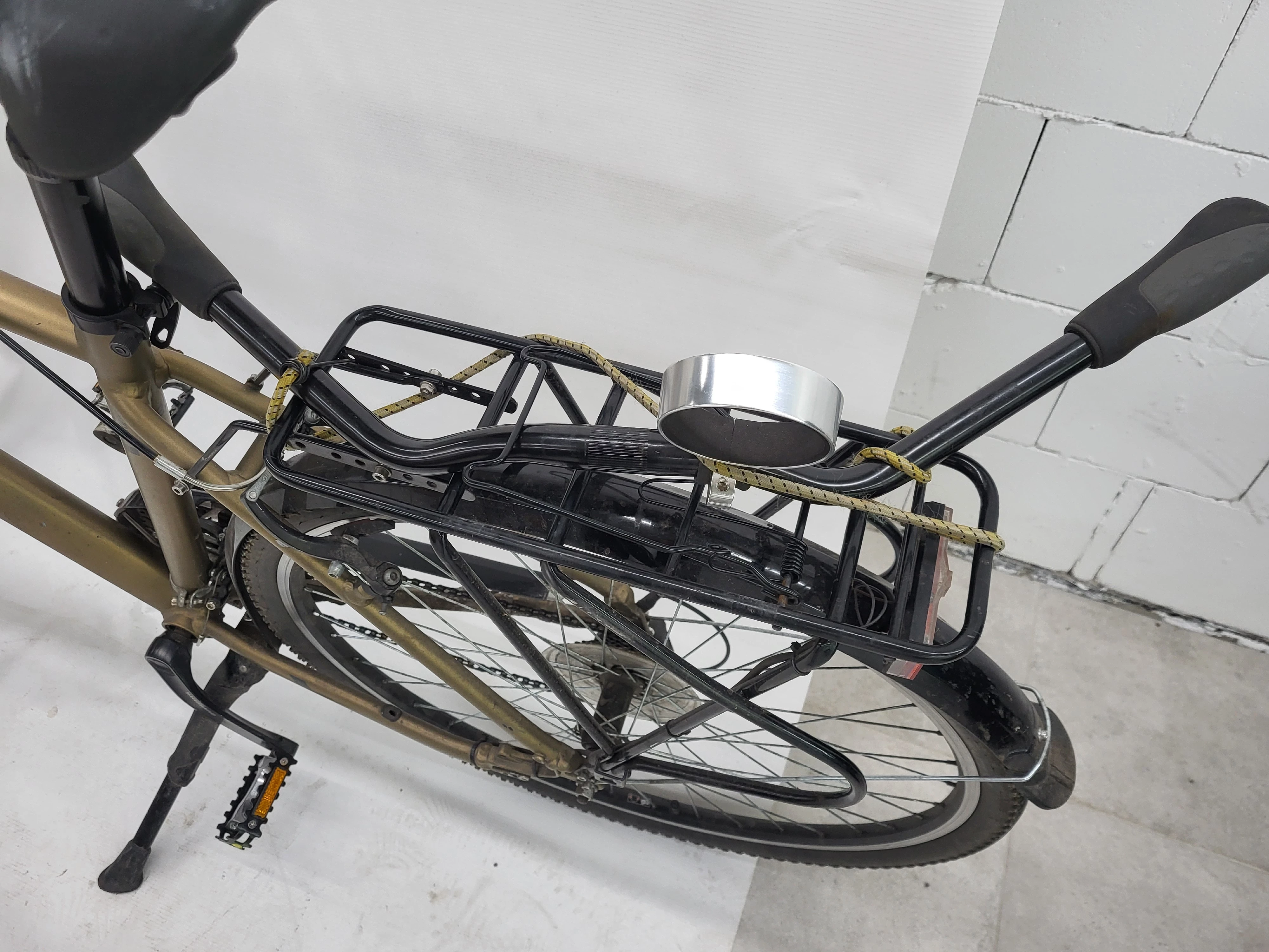 rower-romet-wagant-5-ciemno-zloto-28-meski-dodatkowa-kierownica-liczba-biegow-24