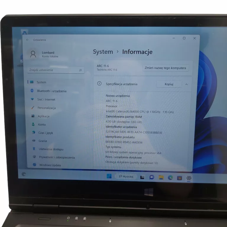 LAPTOP TECHBITE ARC 11.6/ŁAD/ SŁABA BATERIA