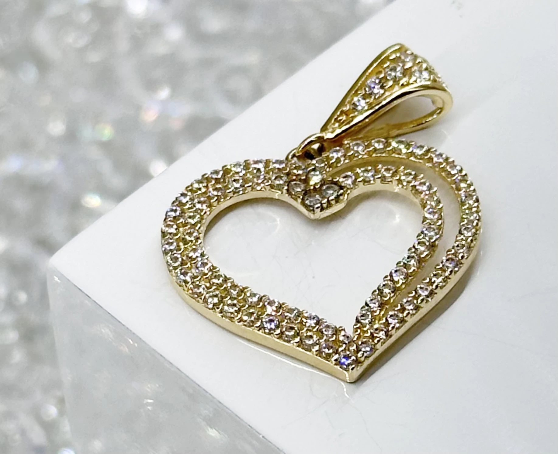 dorodna-zlota-zawieszka-pr-585-229-g-gajowa-70-wroclaw