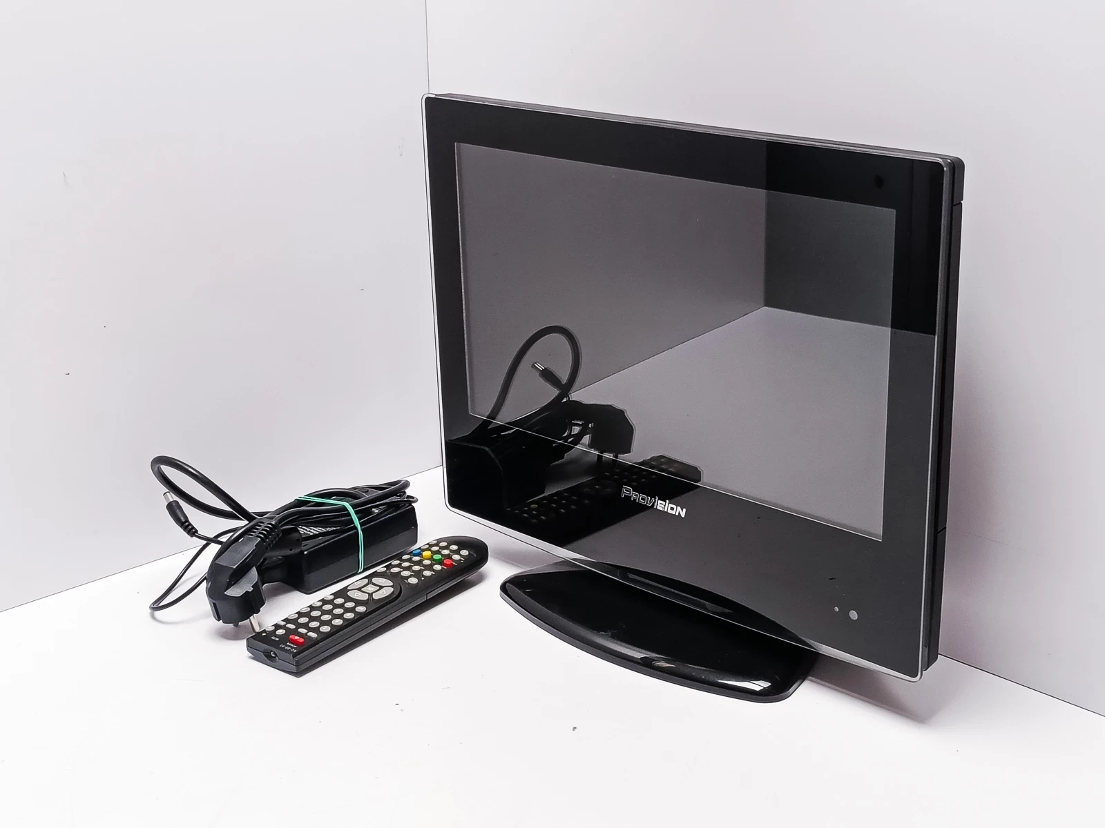 telewizor-provision-u15693bgt2ci-stan-uzywany