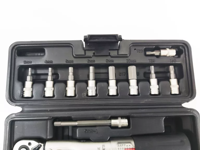 klucz-dynamometryczny-mighty-z-regulacja-2-24nm-stan-uzywany