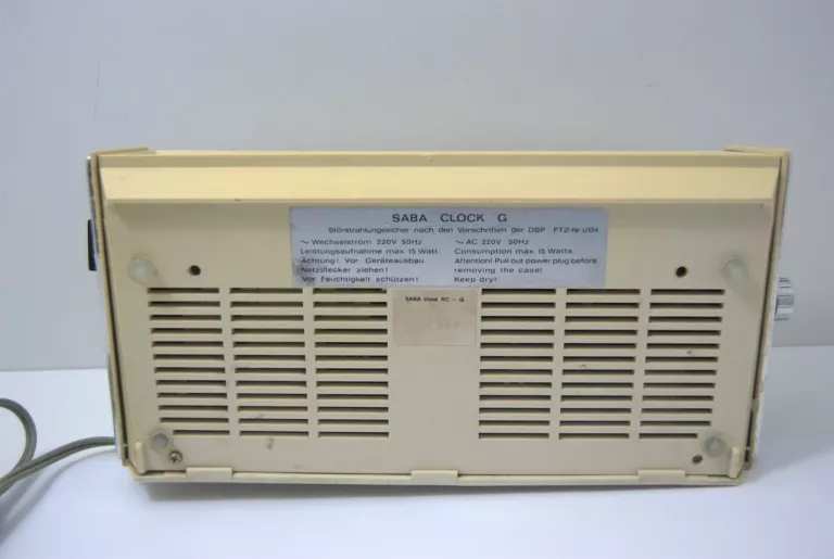 RADIO Z ZEGARKIEM SABA CLOCK G (LATA '70)