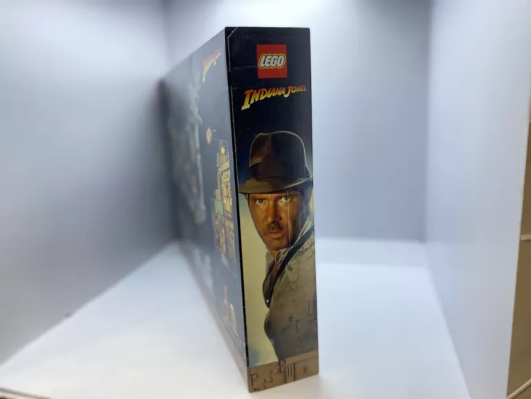 LEGO INDIANA JONES 77015 ŚWIĄTYNIA ZŁOTEGO POSĄŻKA