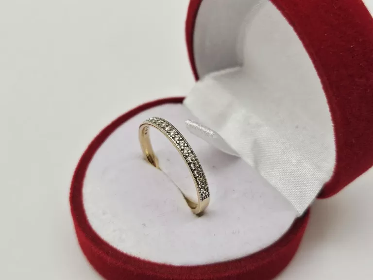 skromny-zloty-pierscionek-waga-201g-proba-585-rozmiar-19-stan-11323-2