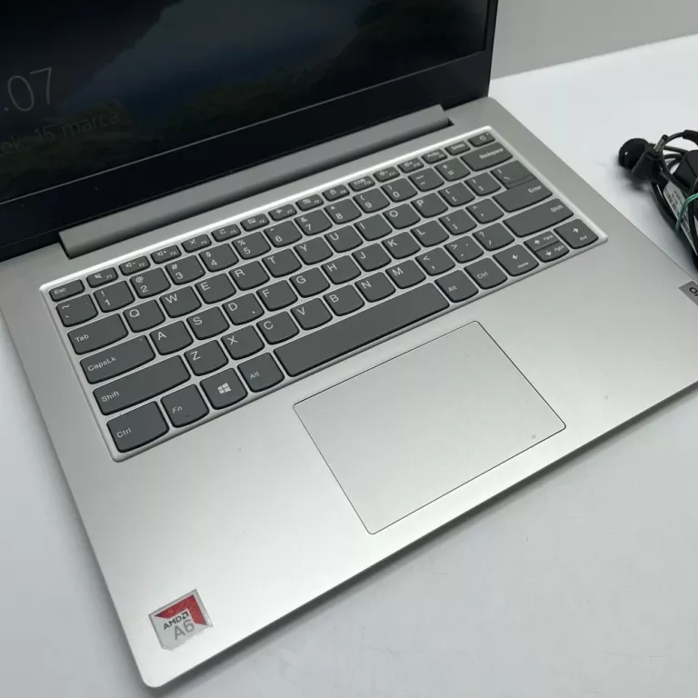 laptop-lenovo-ideapad-1-amgd-6-4-gb-ram-stan-uzywany