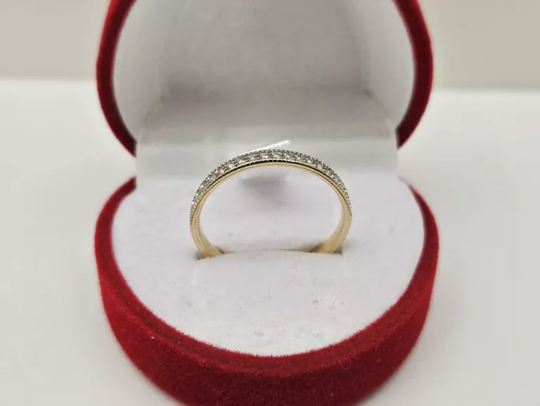 skromny-zloty-pierscionek-201g-p585-r19-rodzaj-2205-2