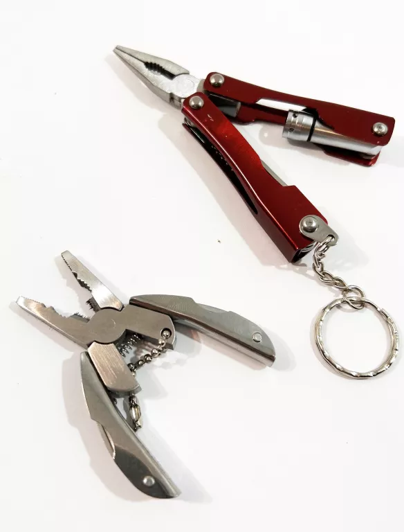 brelok-multitool-kombinerki-stan-powystawowy